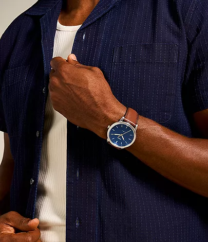 The Minimalist Slim Three-Hand Light Brown Leather Watch